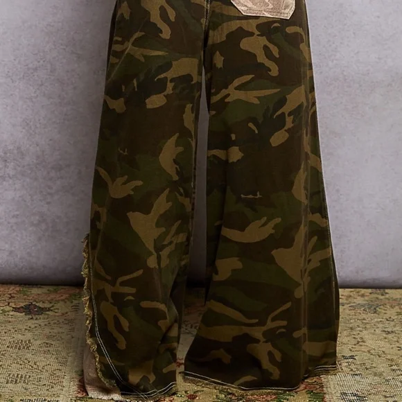 New Pol Clothing Patchwork Floral Camo Jeans Pants Cargo Relaxed Wide Leg - Picture 8 of 13